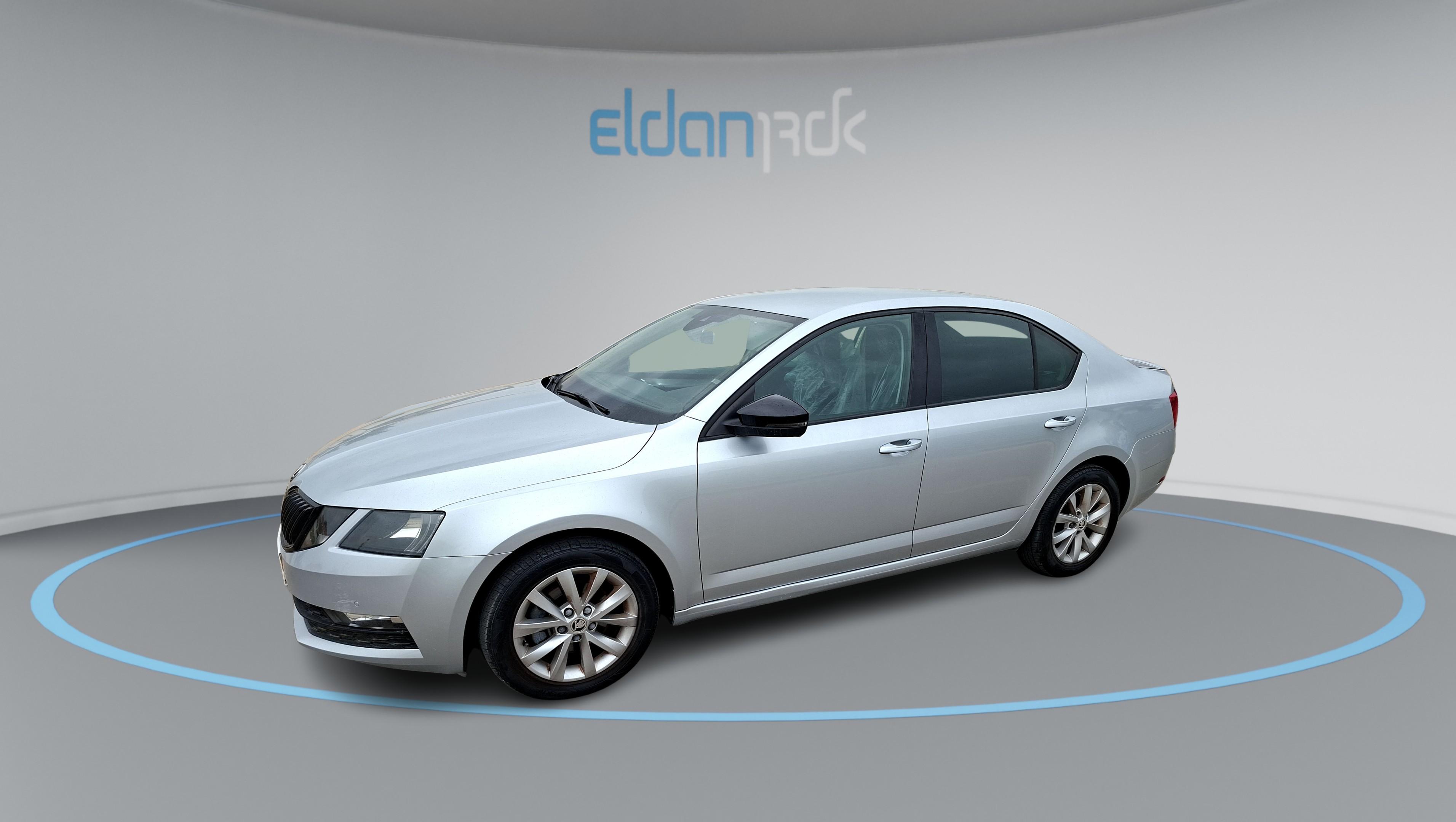 סקודה TSI AMBITION אוקטביה