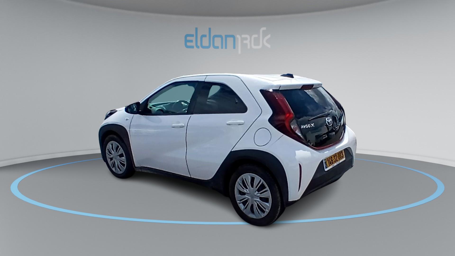 טויוטה PURE אייגו X