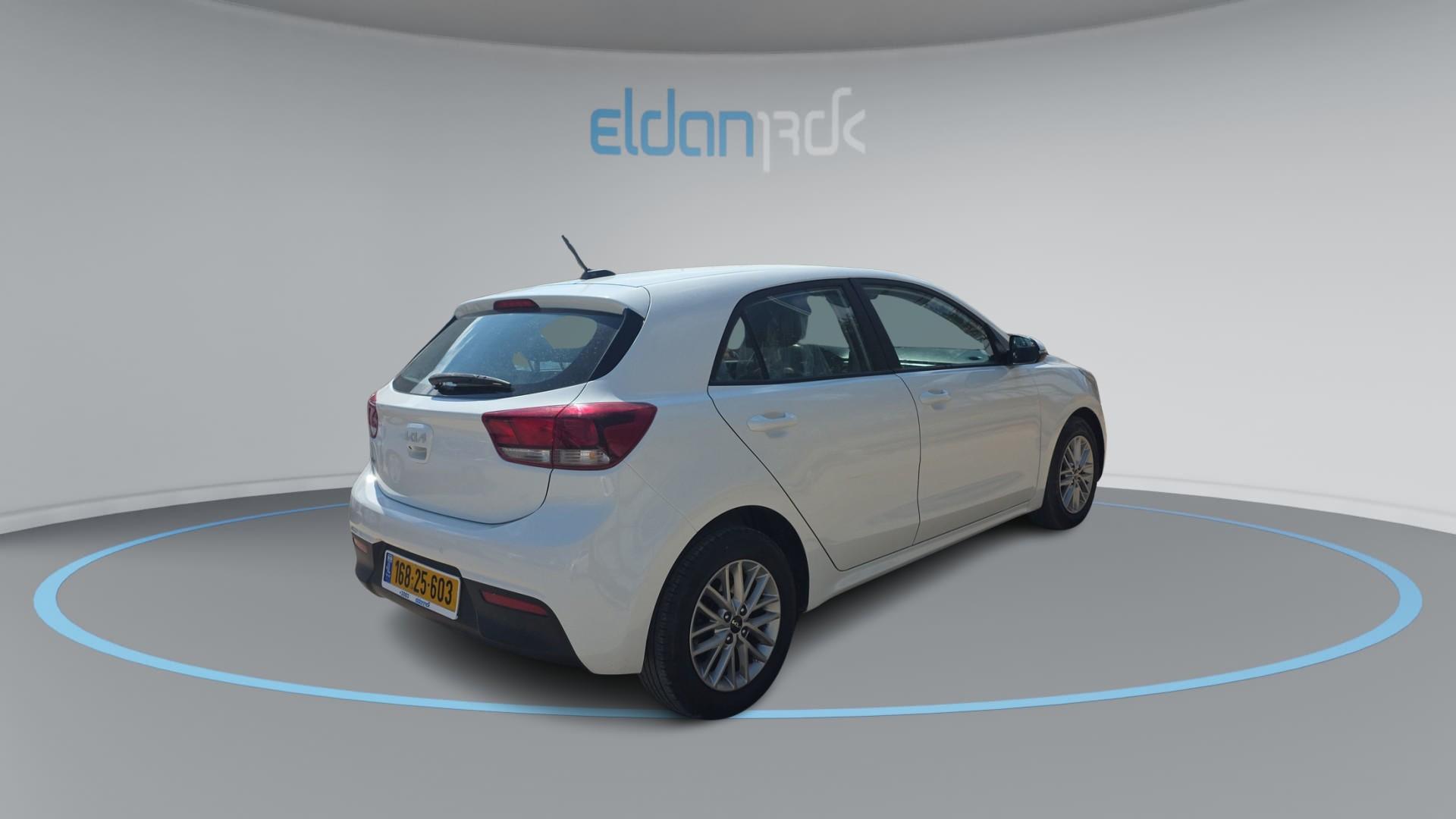 קיה LX ריו