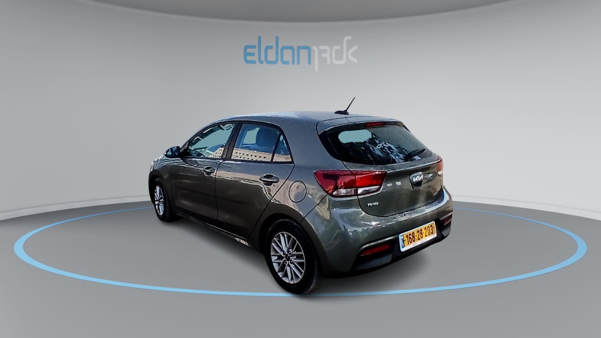 קיה LX ריו