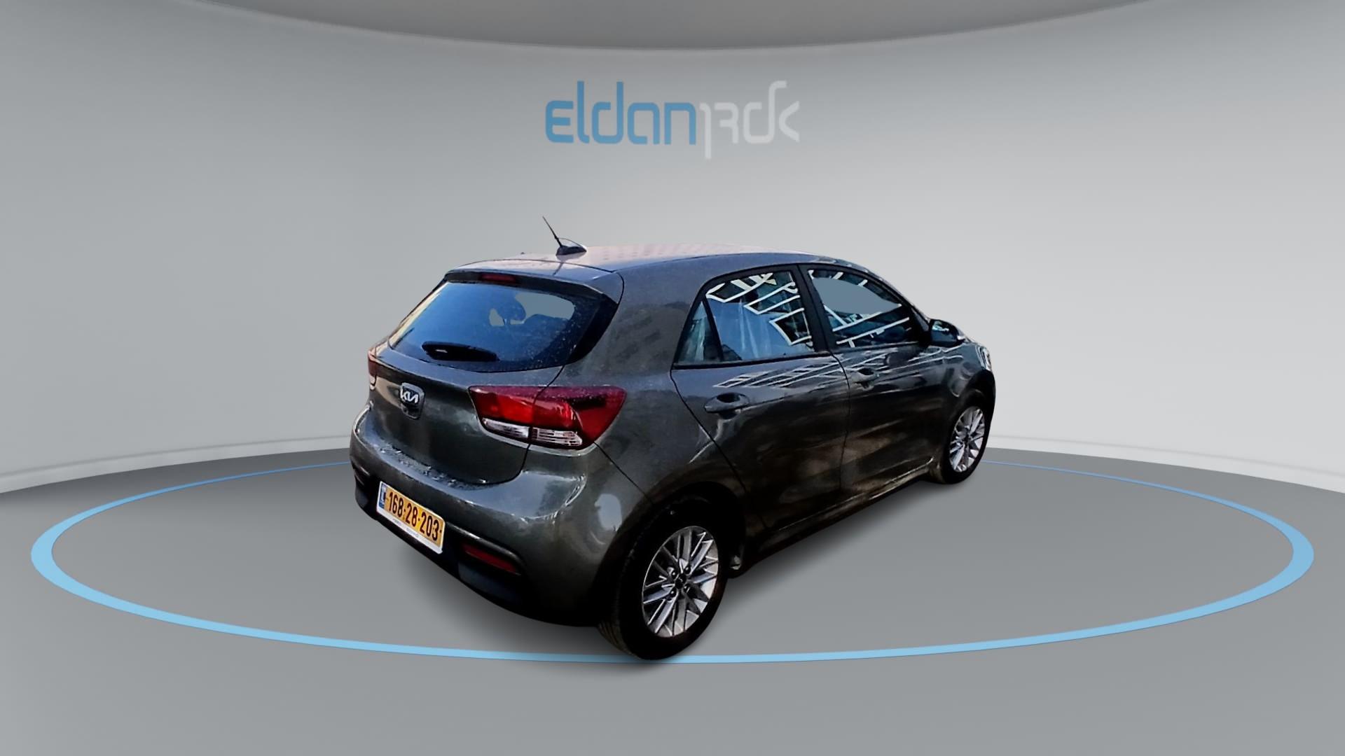 קיה LX ריו
