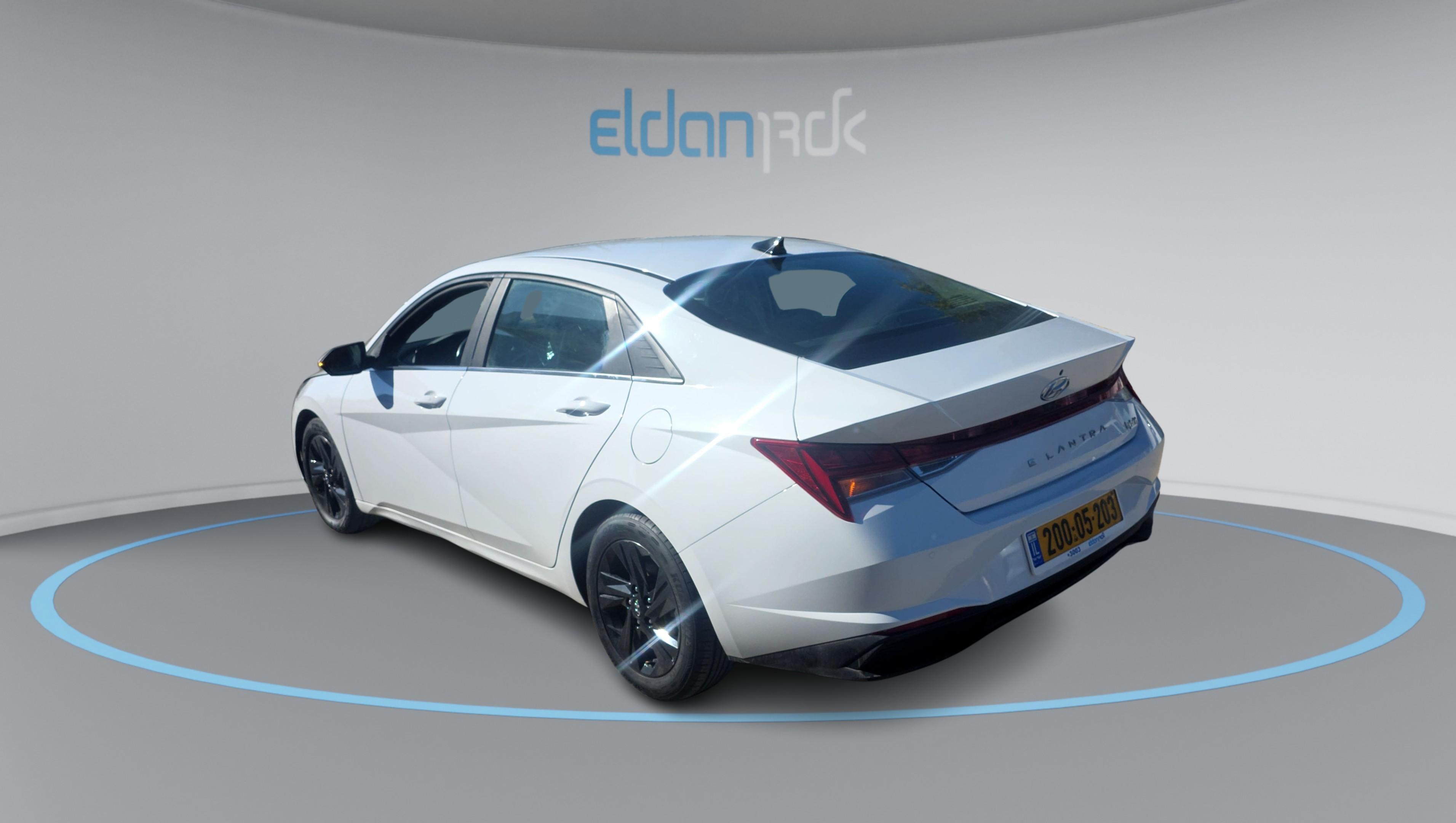 יונדאי אלנטרה PREMIUM