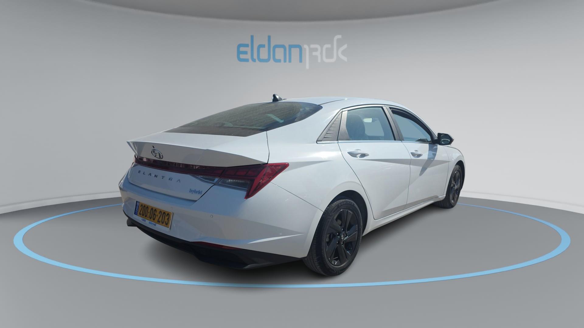 יונדאי אלנטרה PREMIUM