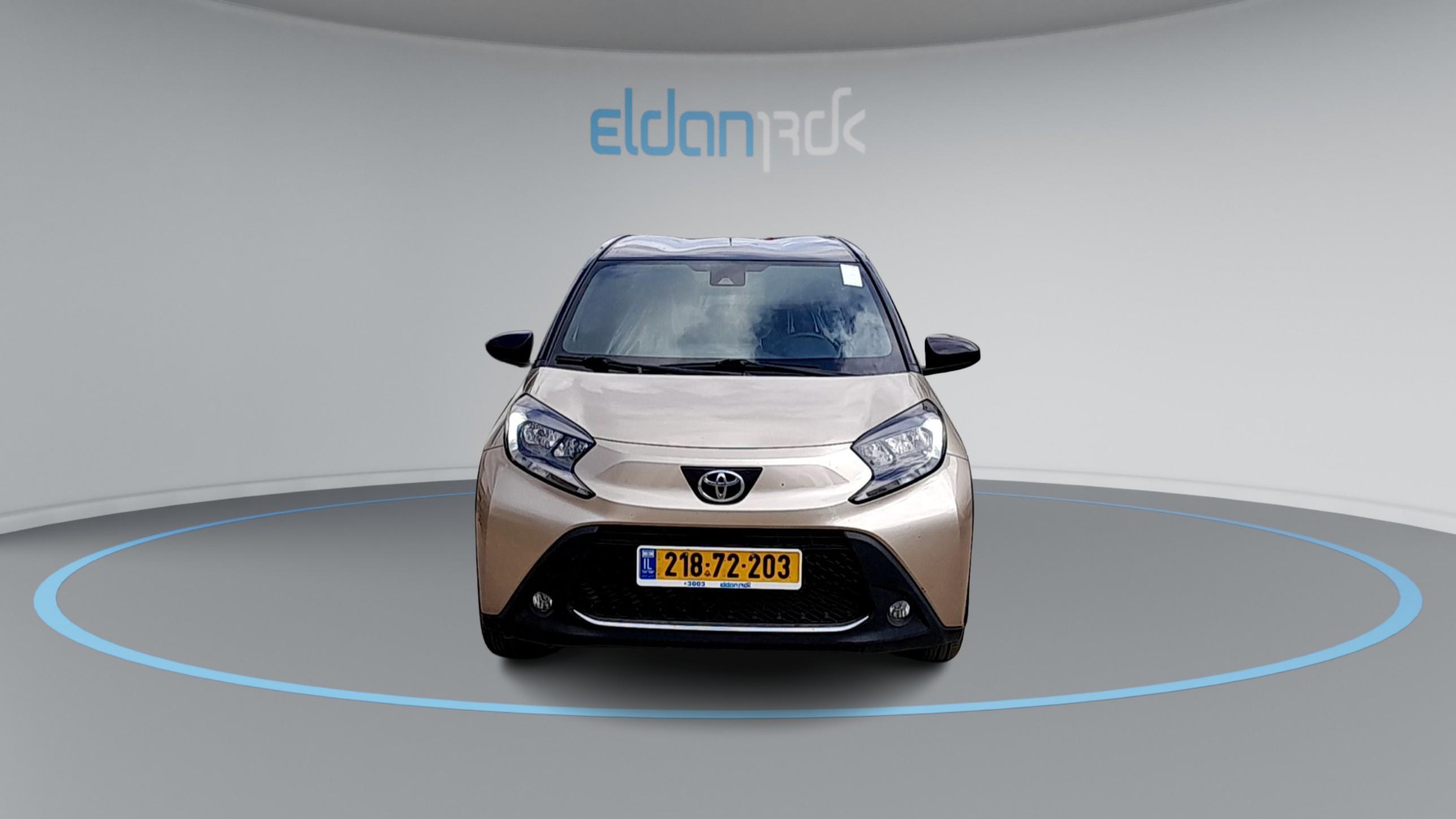 טויוטה PULSE אייגו X