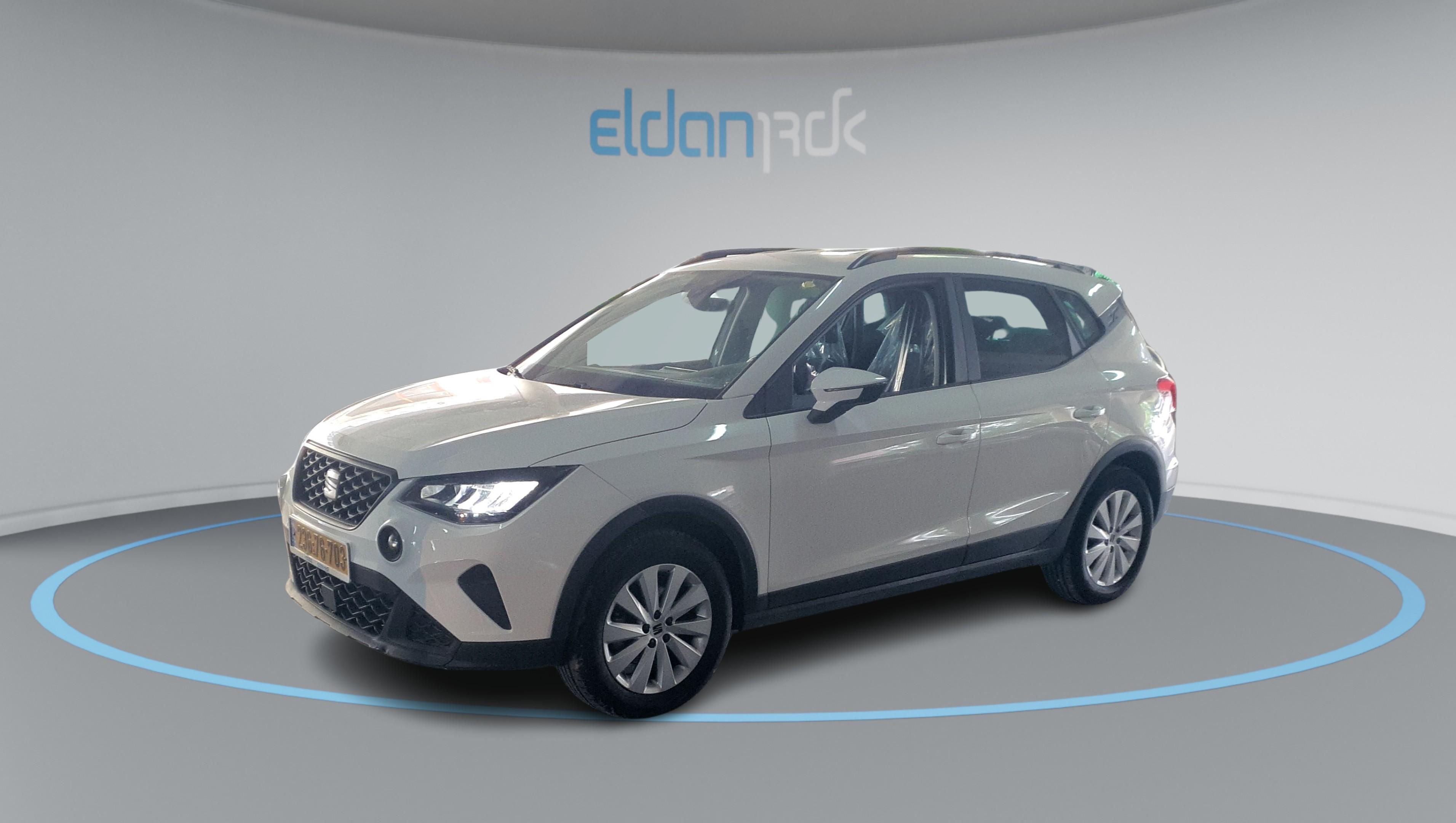 סיאט ארונה STYLE