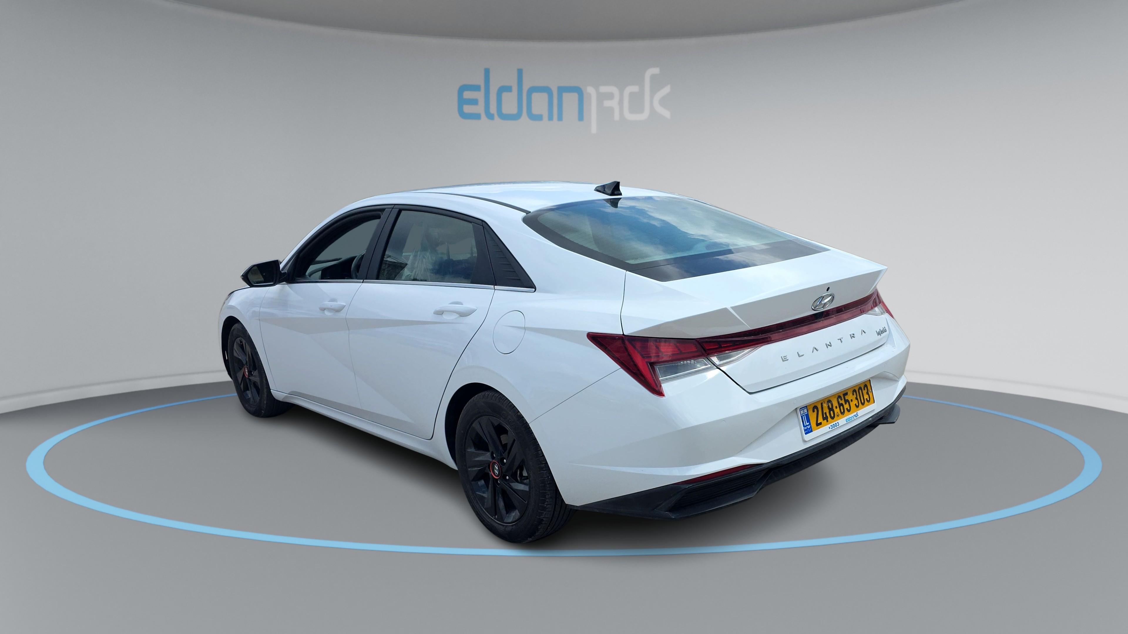 יונדאי אלנטרה PREMIUM