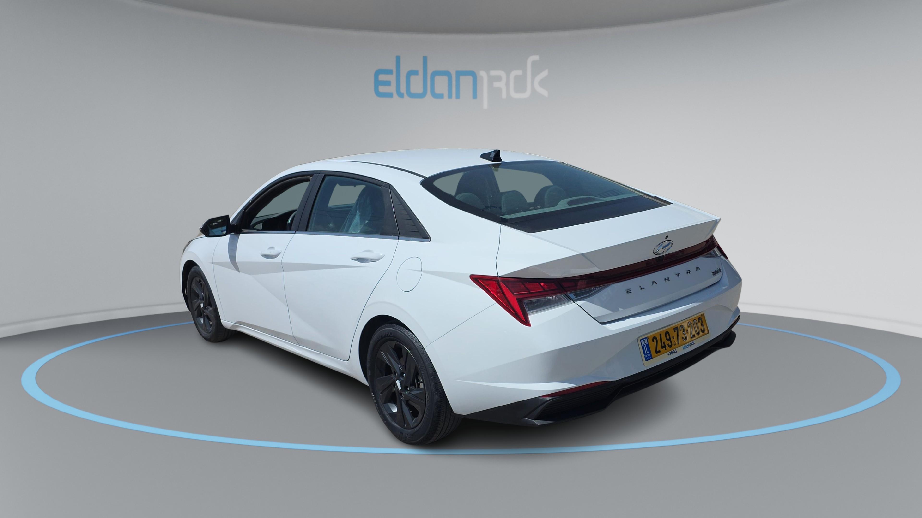 יונדאי אלנטרה PREMIUM
