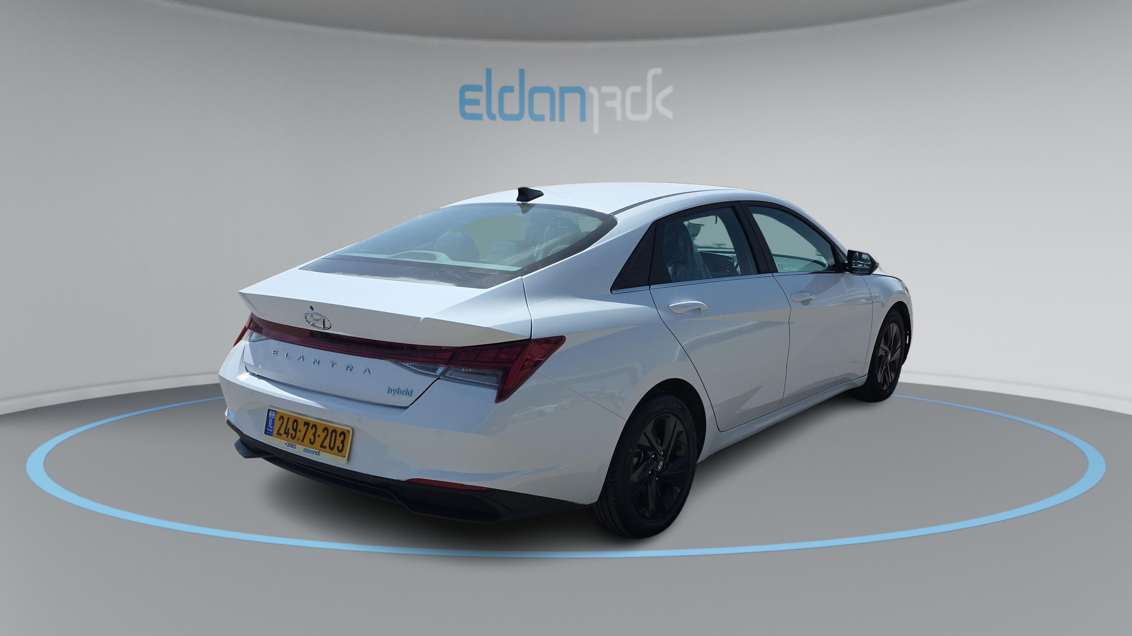 יונדאי אלנטרה PREMIUM