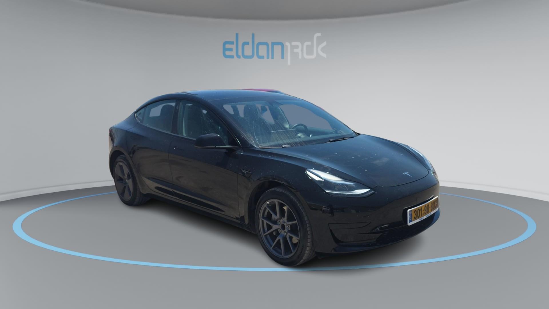 טסלה REAR-WHEEL DRIVE מודל 3