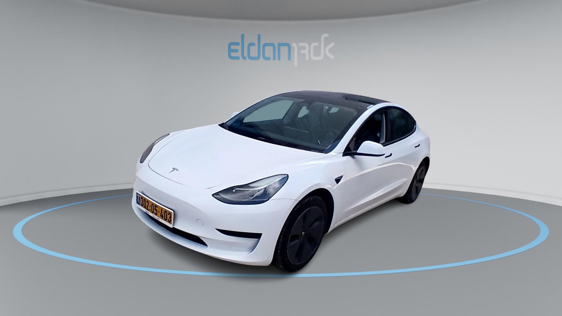 טסלה REAR-WHEEL DRIVE מודל 3