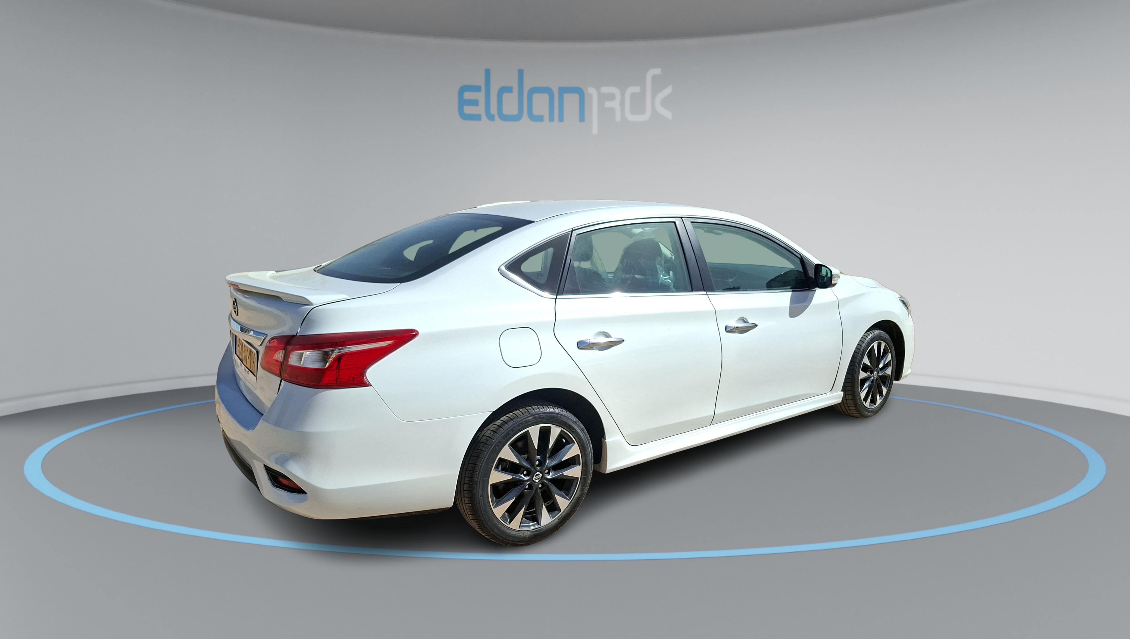 ניסאן SR סנטרה