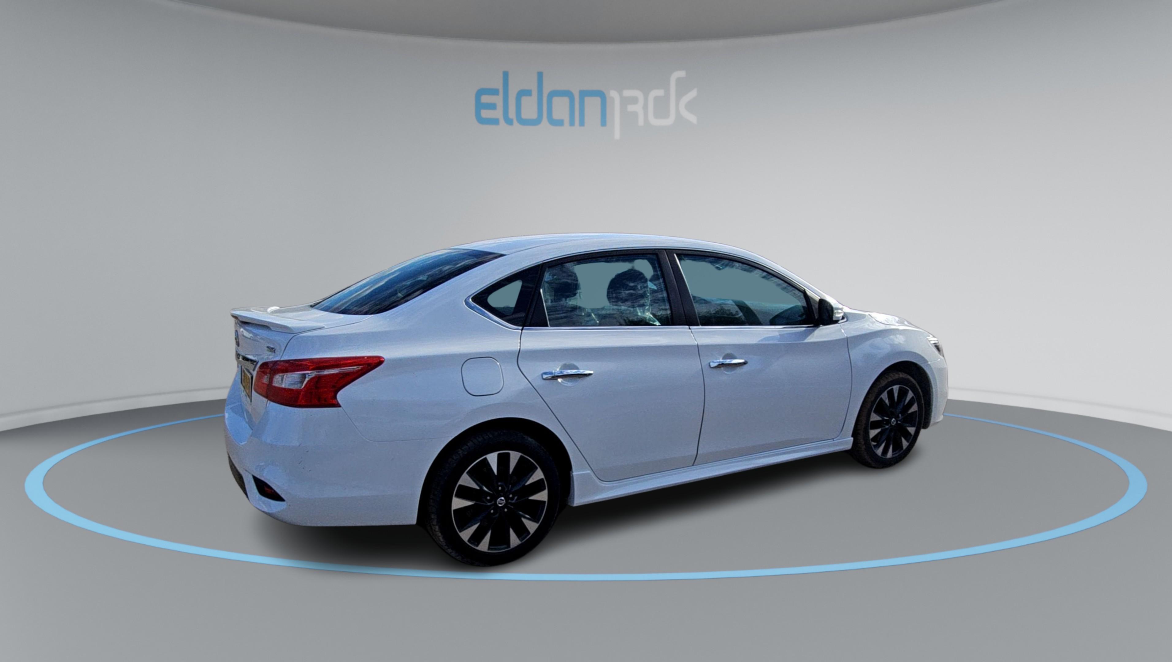 ניסאן SR סנטרה