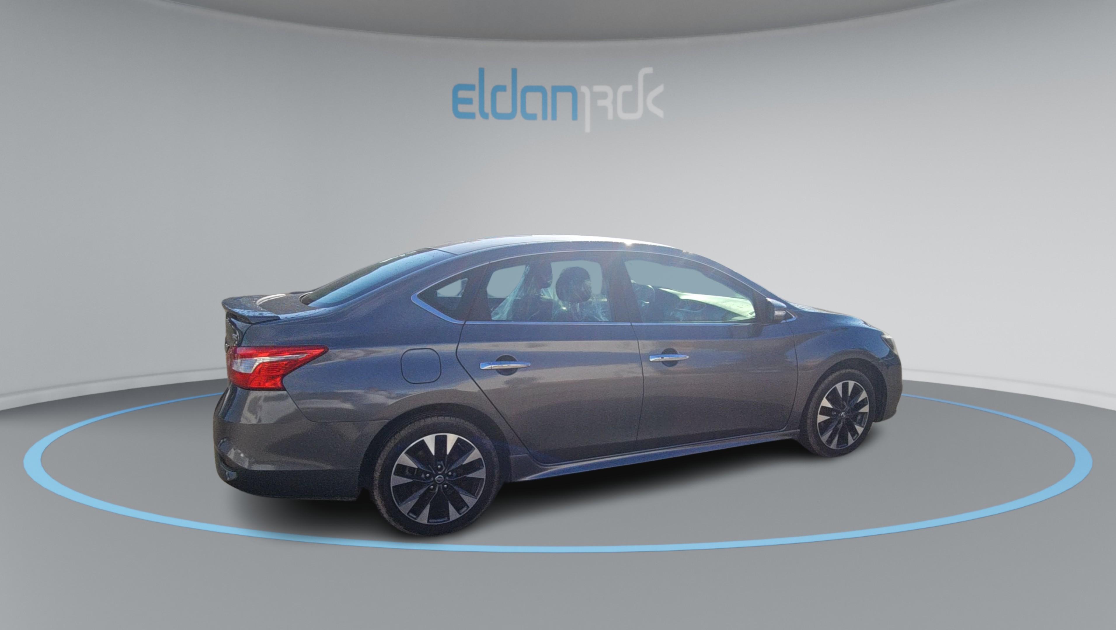 ניסאן SR סנטרה