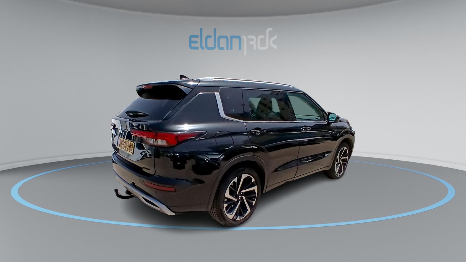 מיצובישי 7 מושבים4X4 LUXURY אאוטלנדר