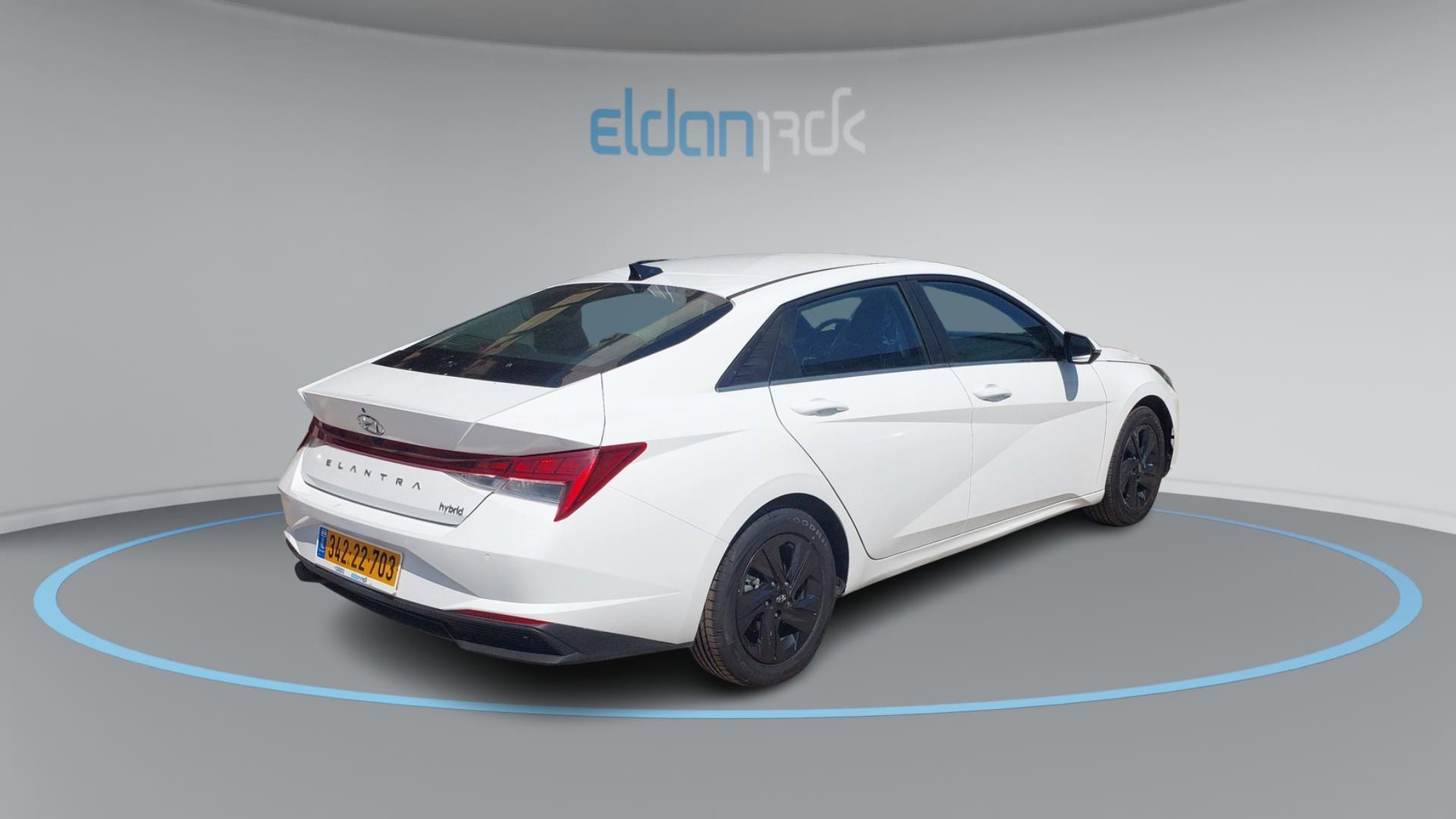 יונדאי אלנטרה PREMIUM