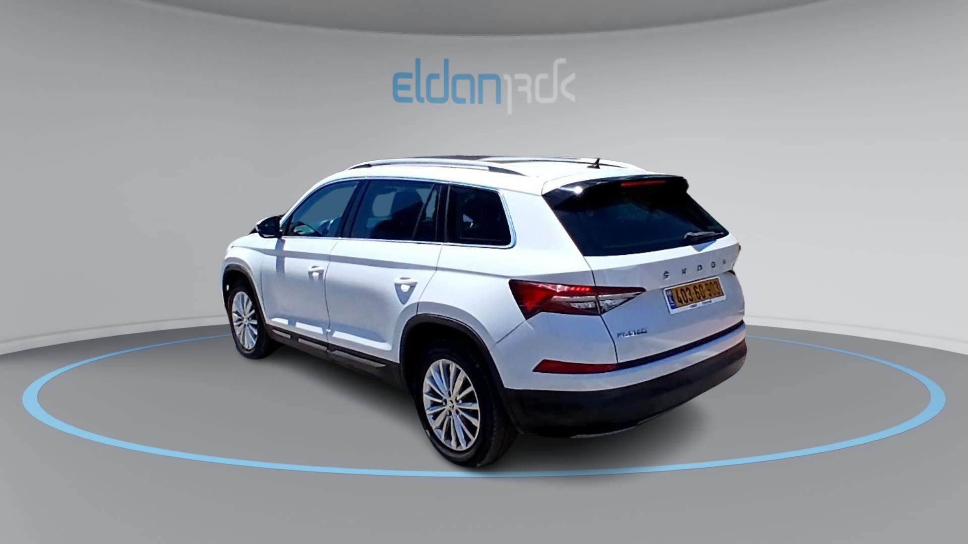 סקודה 7 מושבים TSI גג STYLE קודיאק