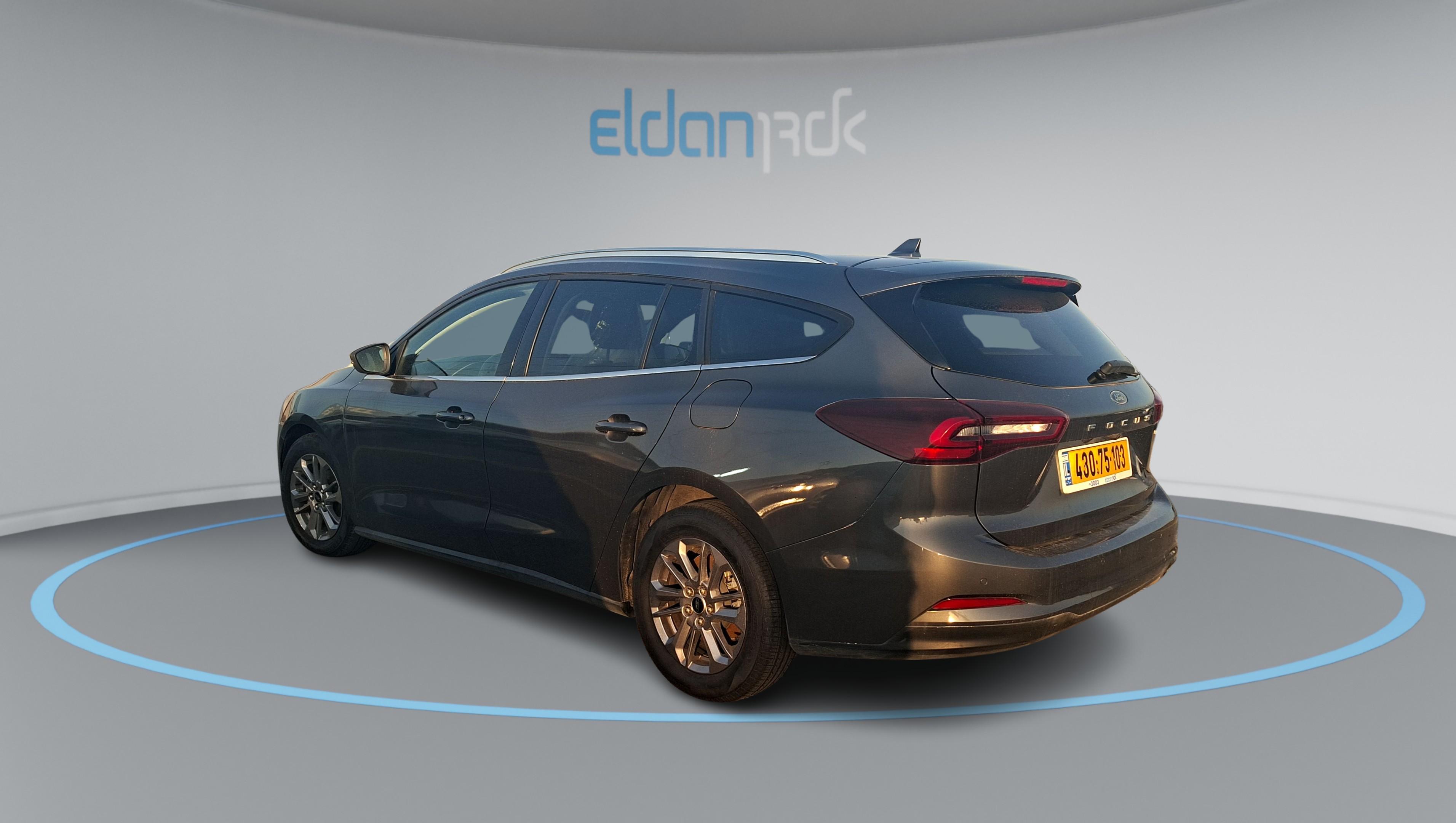 פורד TITANIUM TOURER פוקוס