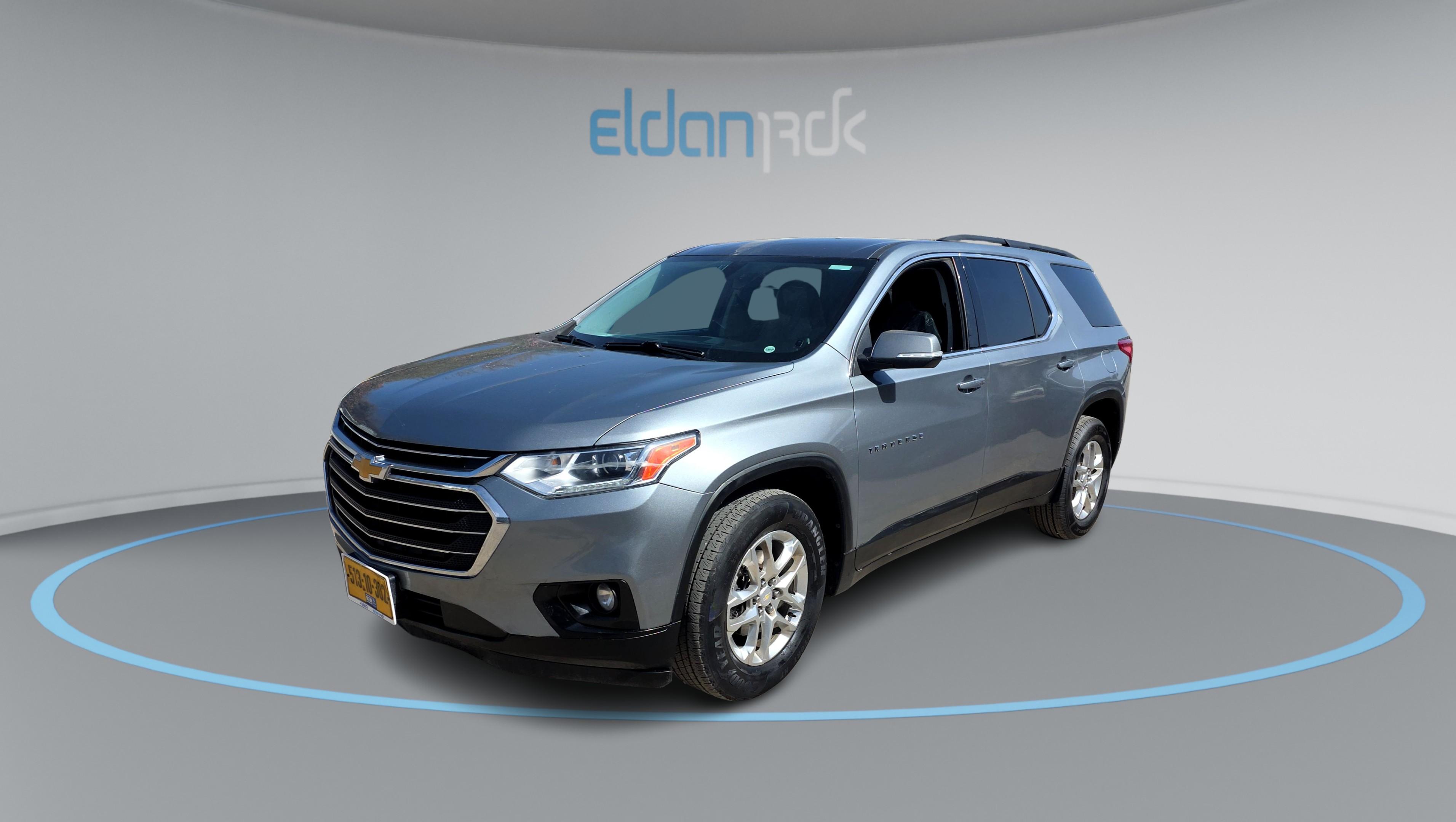 שברולט עם 8 מושבים 4*4 LT CLASSIC טראוורס