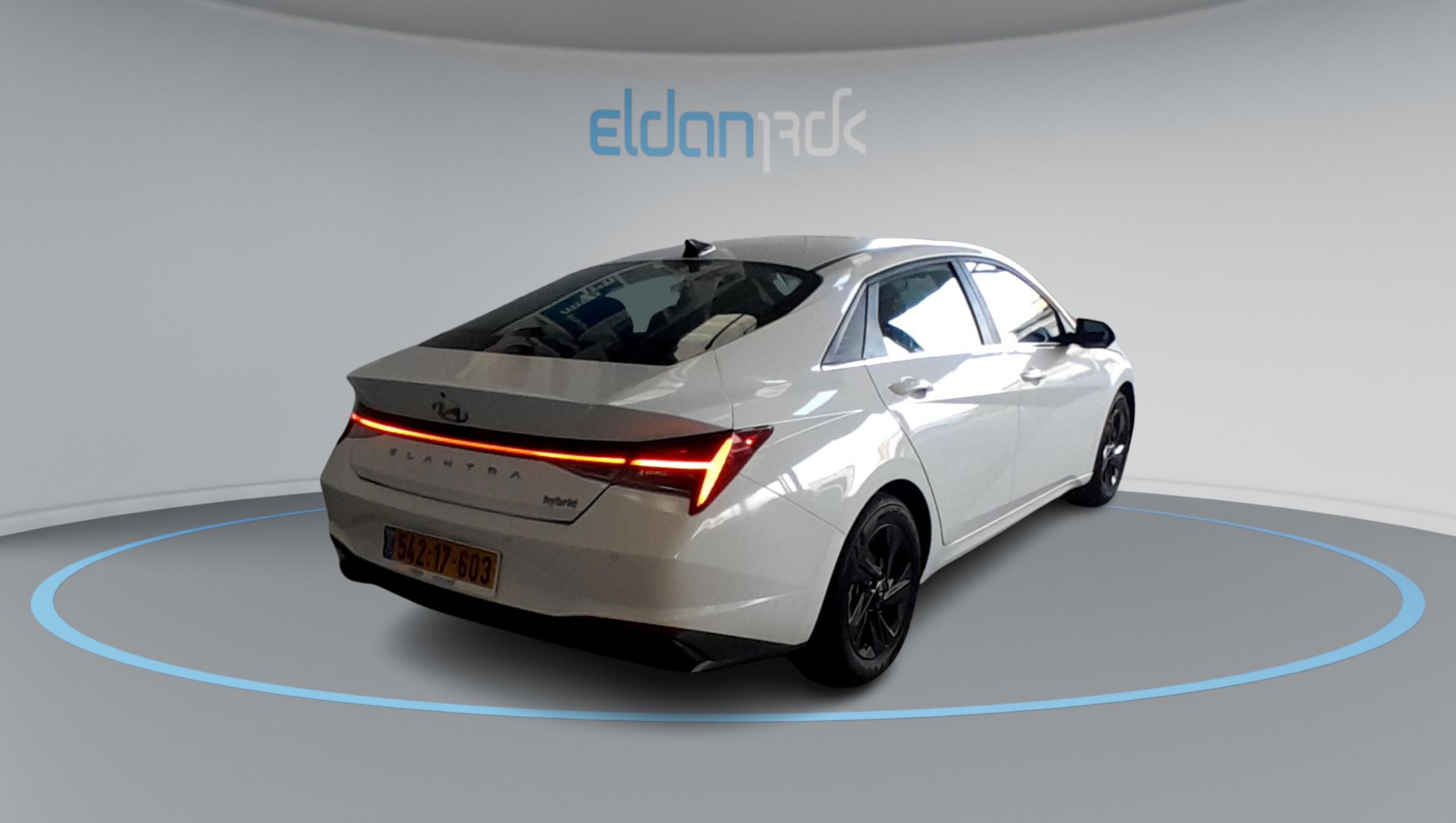 יונדאי אלנטרה PREMIUM