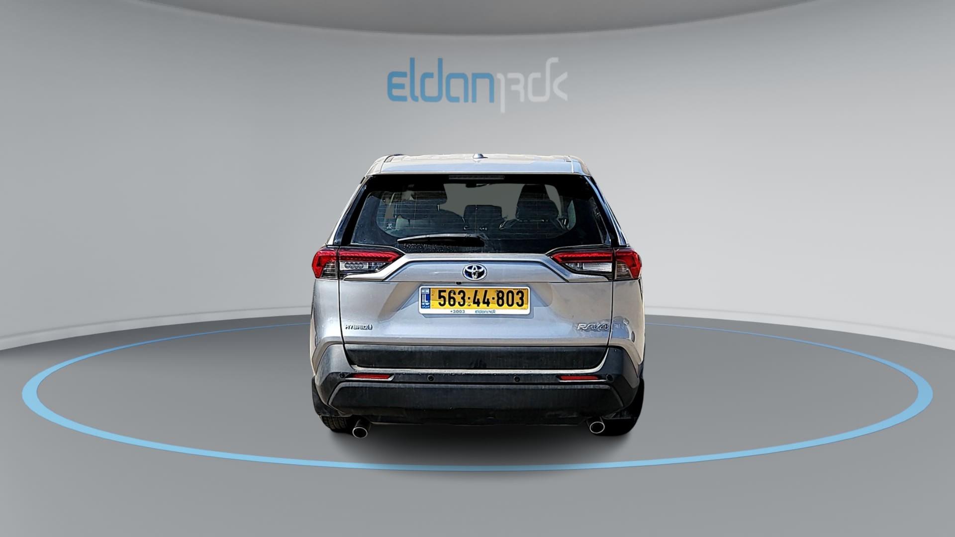 טויוטה היברידי E-VOLVE ראב 4