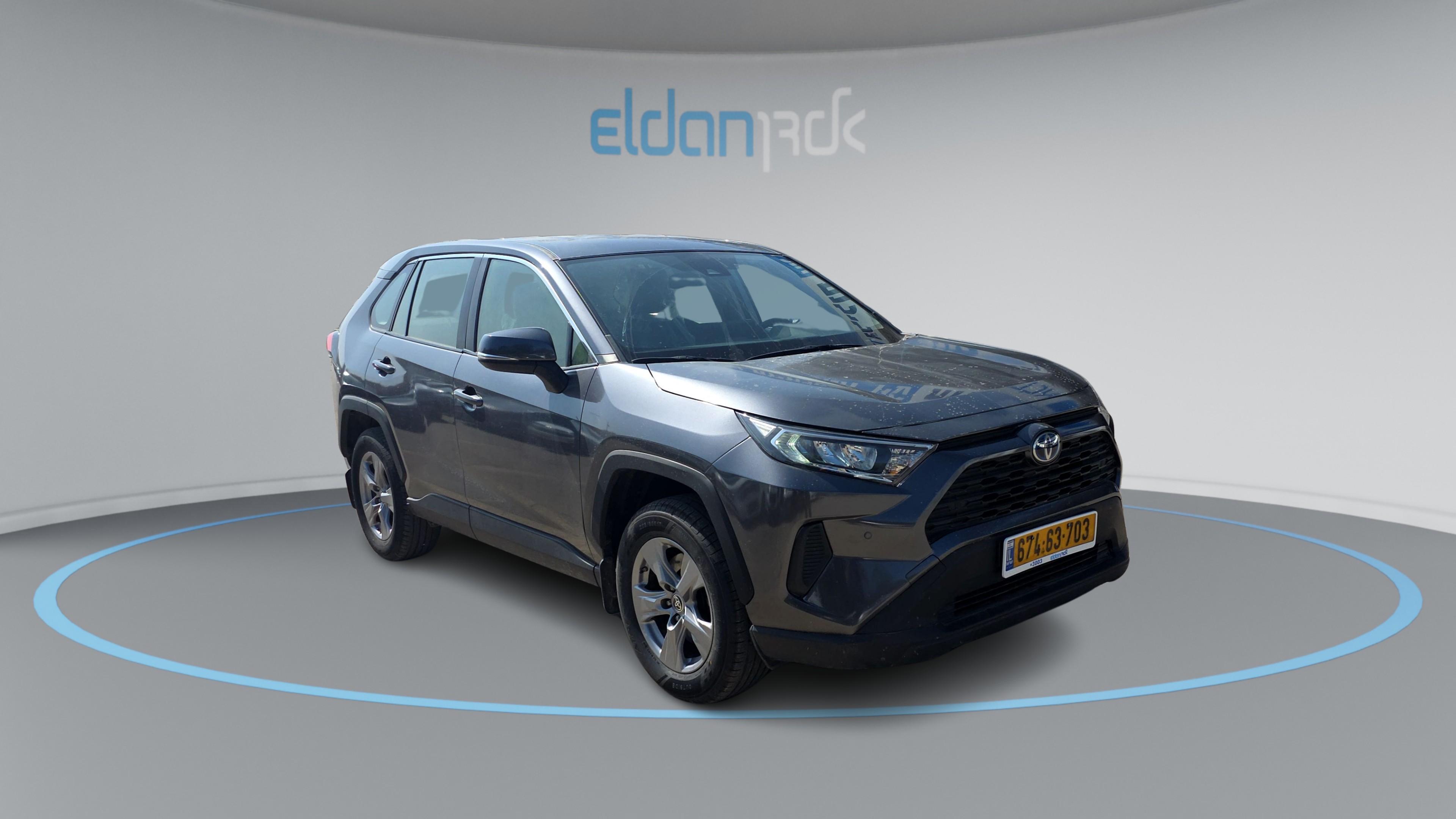 טויוטה היברידי E-VOLVE ראב 4