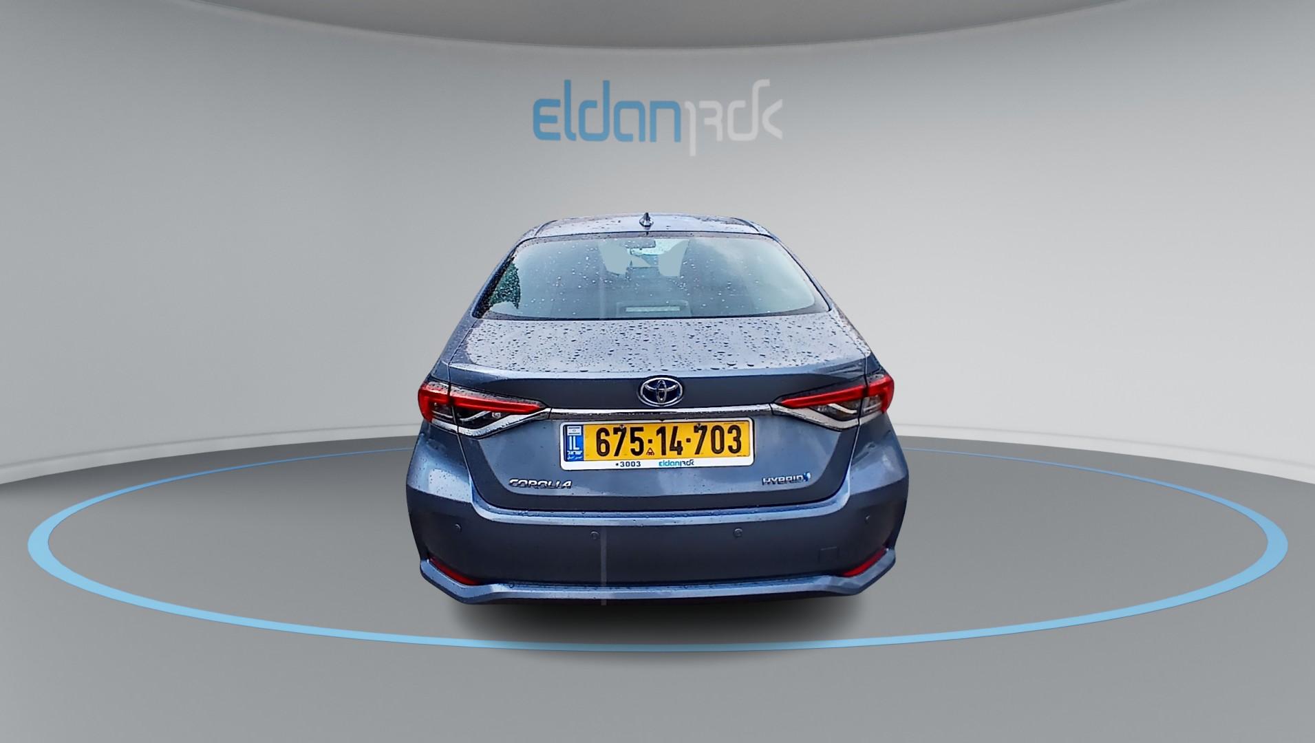 טויוטה קורולה SUN היברידי