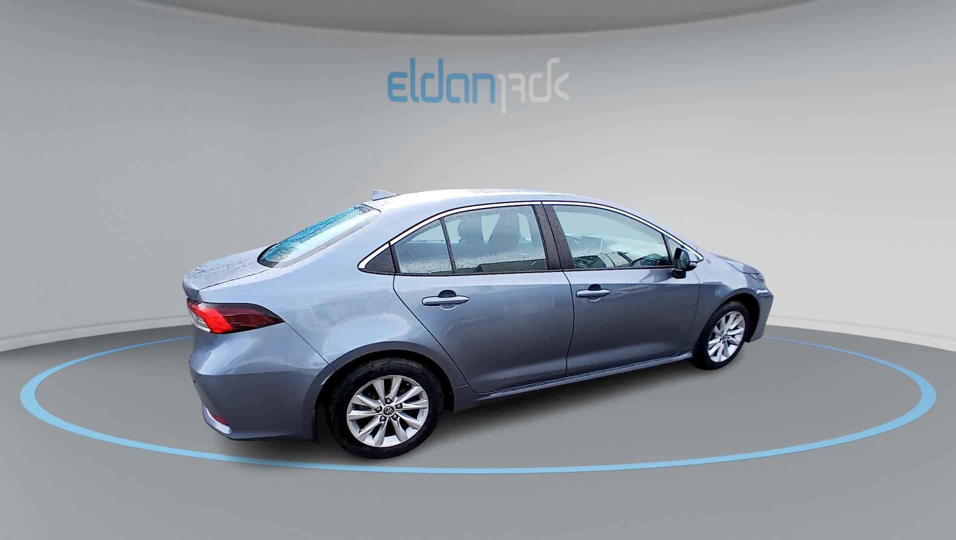 טויוטה קורולה SUN היברידי