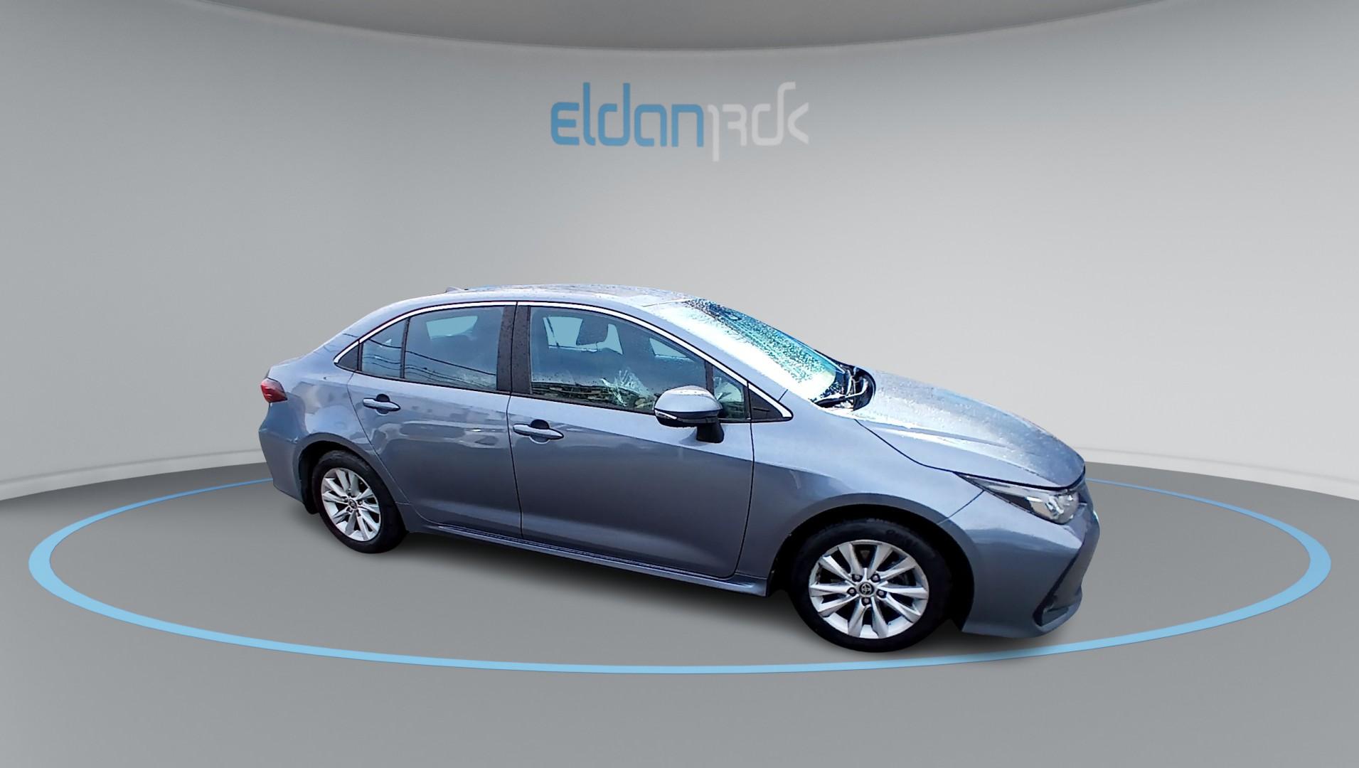 טויוטה קורולה SUN היברידי