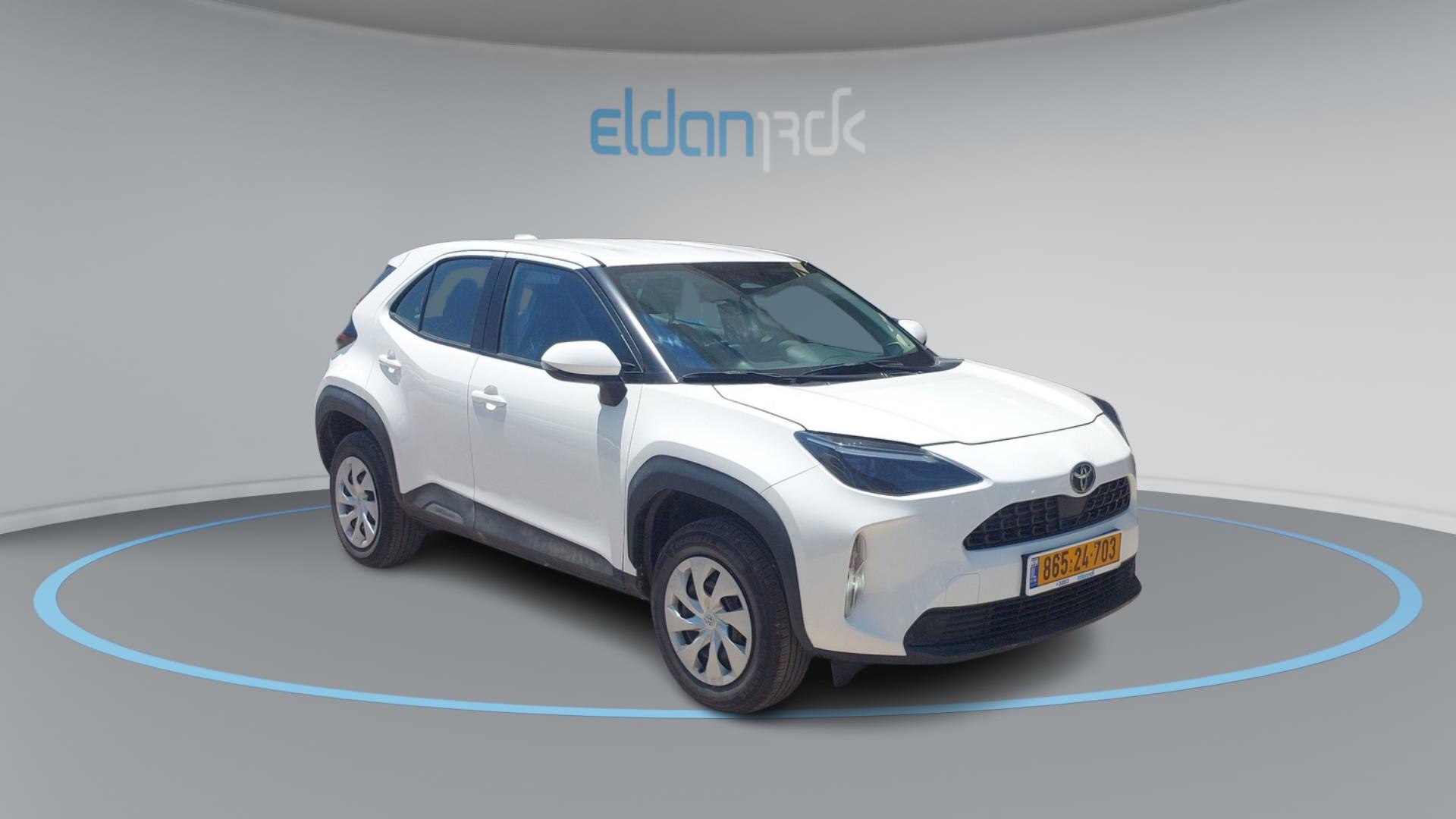 טויוטה היברידי ECO יאריס קרוס