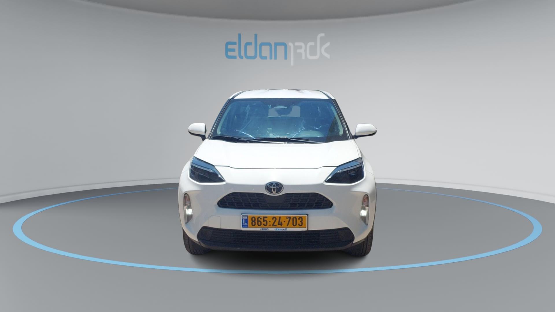 טויוטה היברידי ECO יאריס קרוס