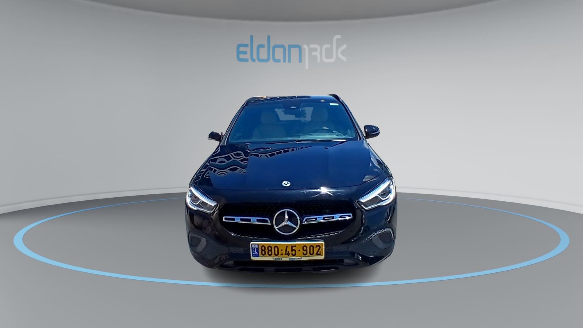 מרצדס EXCLUSIVE GLA180